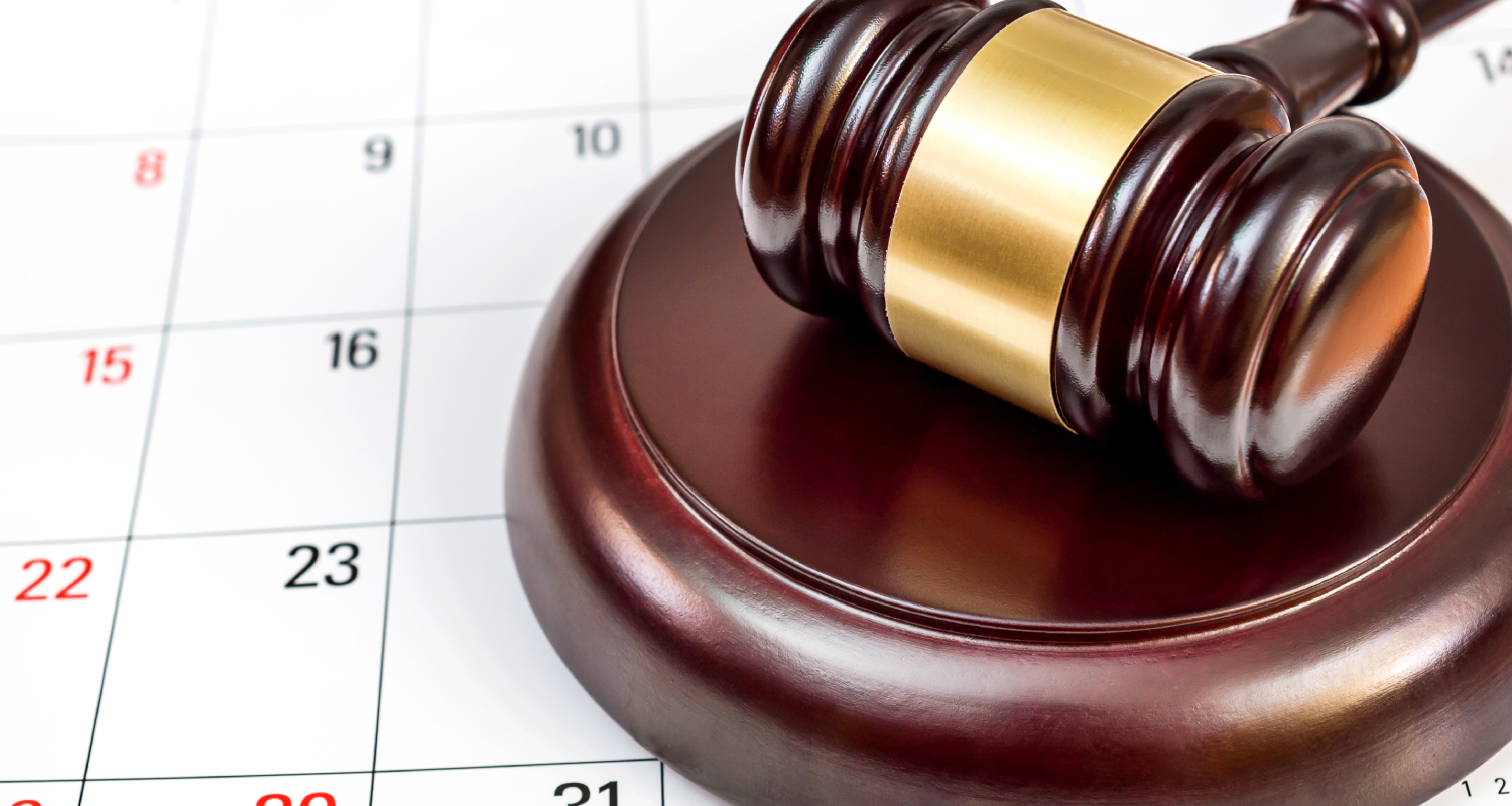 calendar and gavel symbolizing quick divorce